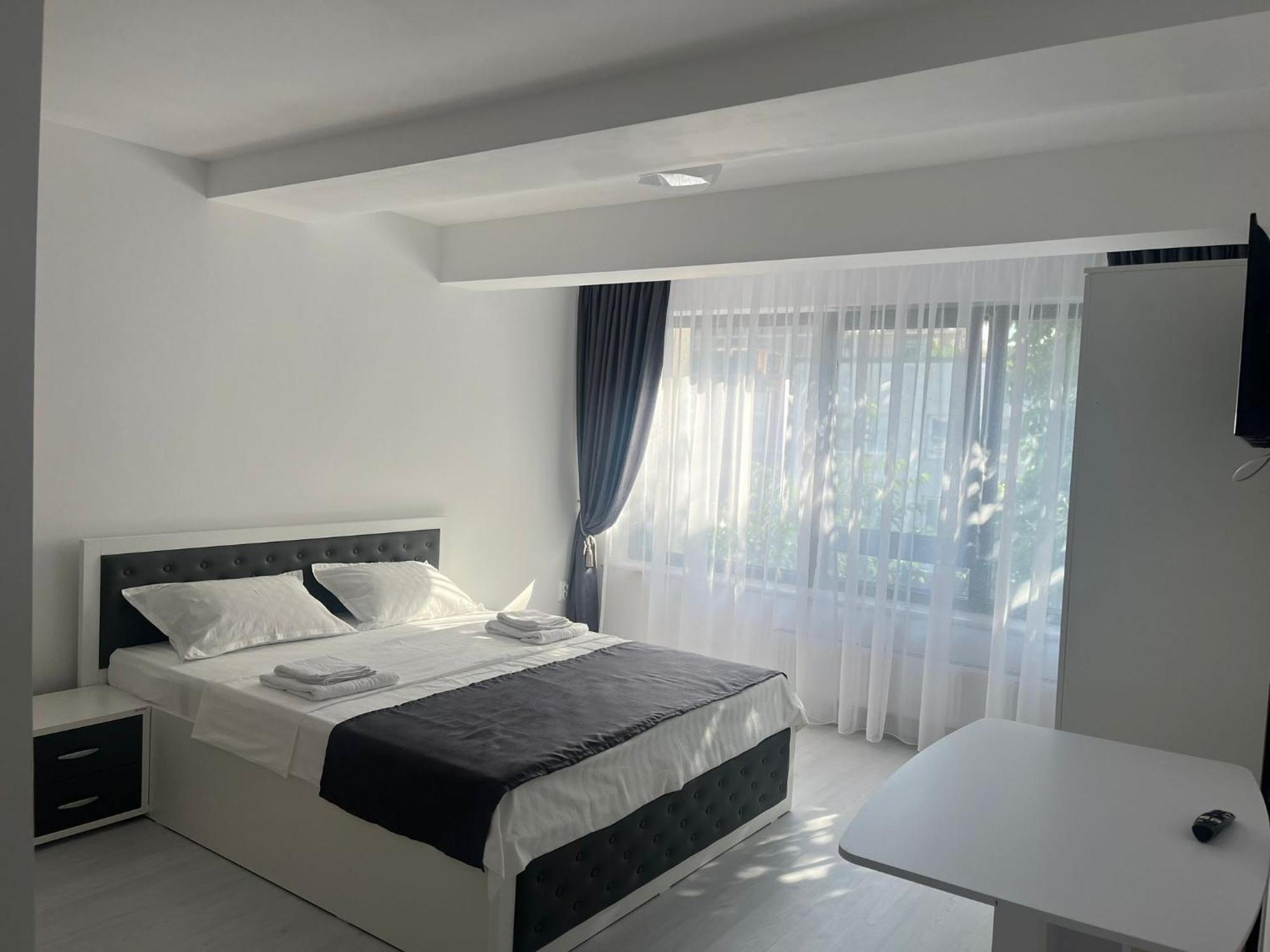 Hotel Palas Grand View Iasi Esterno foto