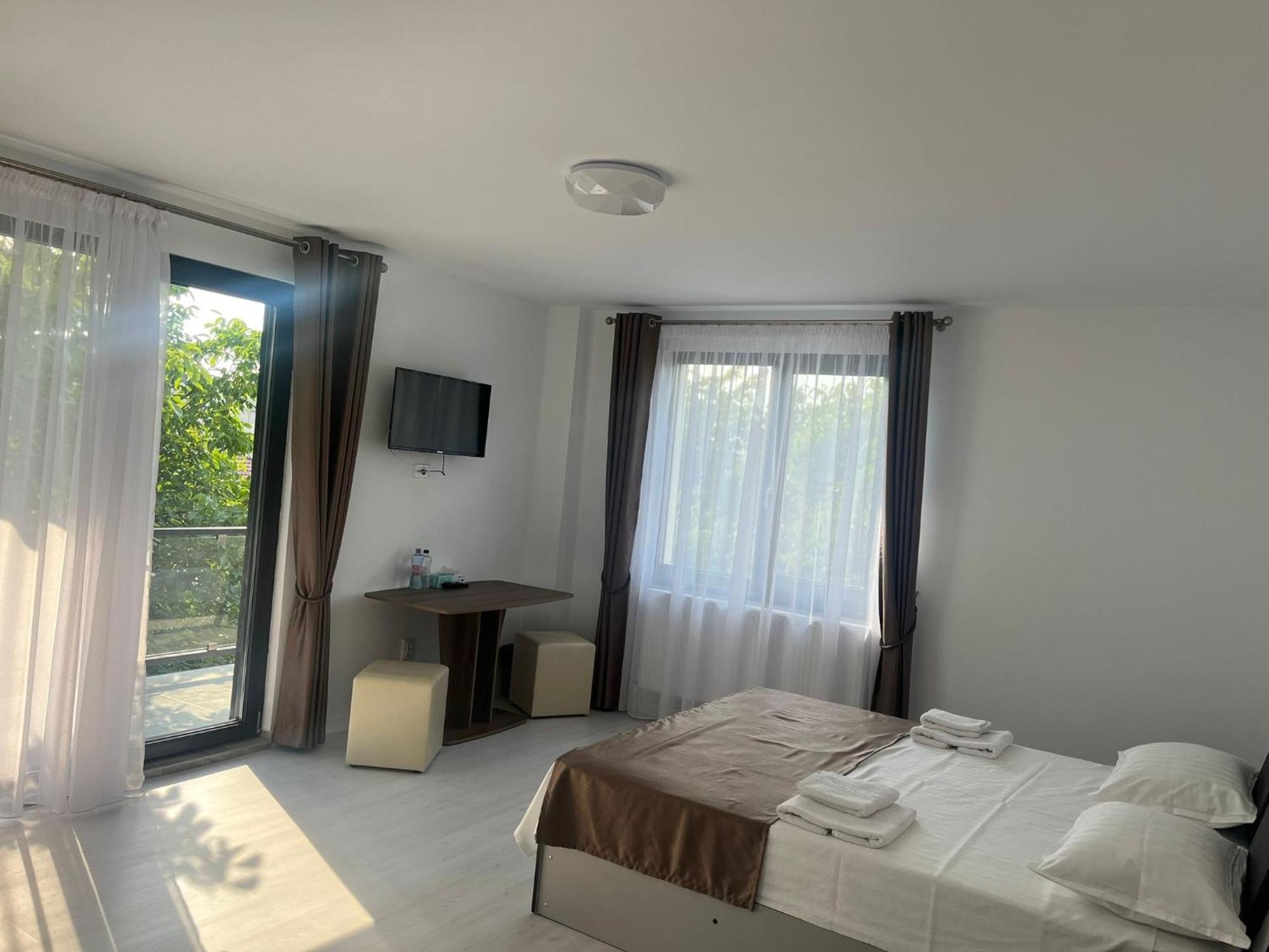 Hotel Palas Grand View Iasi Esterno foto