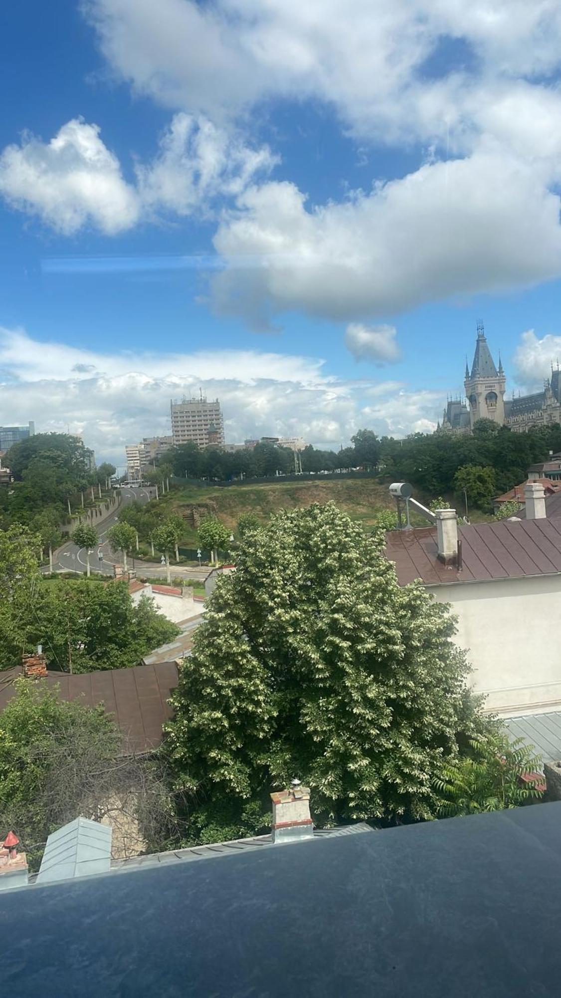Hotel Palas Grand View Iasi Esterno foto